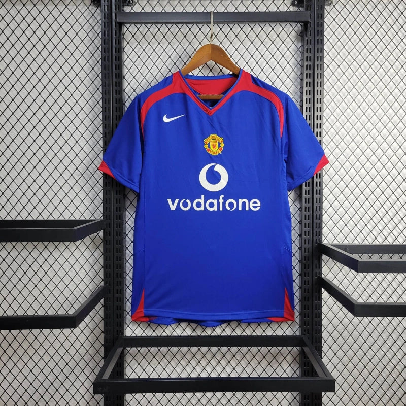 Manchester United 05/06 Away kit