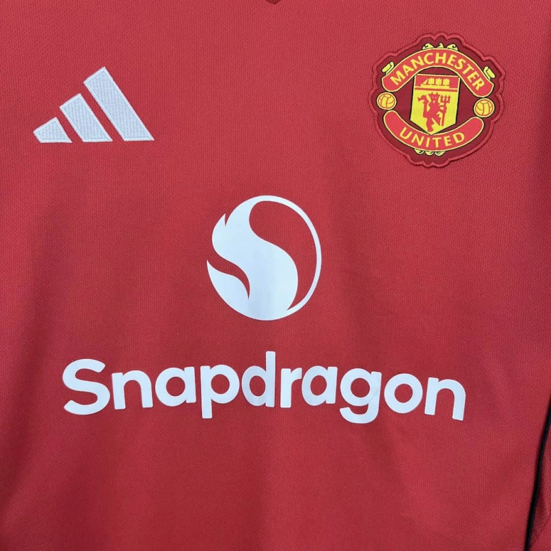 Manchester United 25/26 Home kit