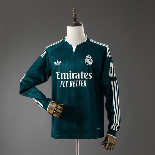 Real Madrid 26/27 Away Long Sleeve kit