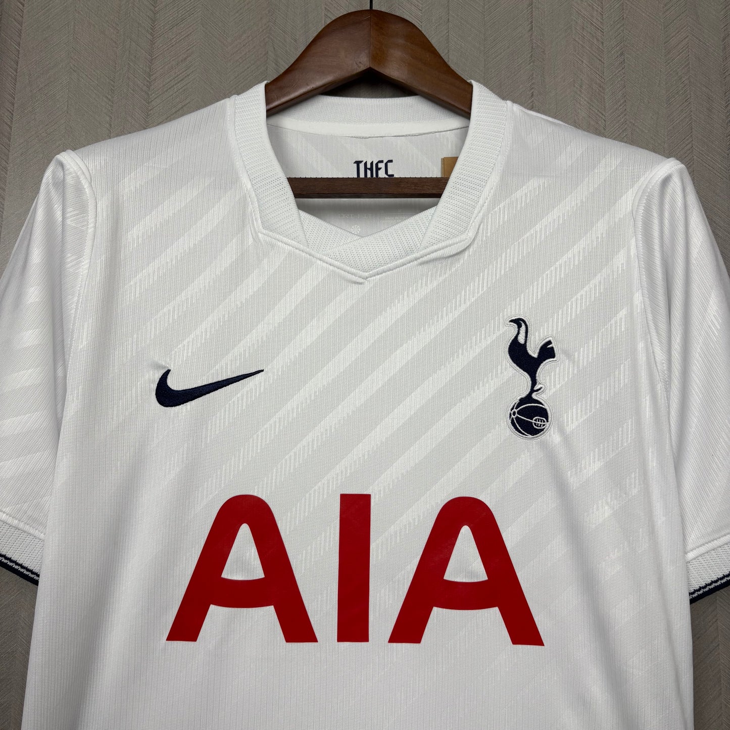 Tottenham 26/27 Home kit