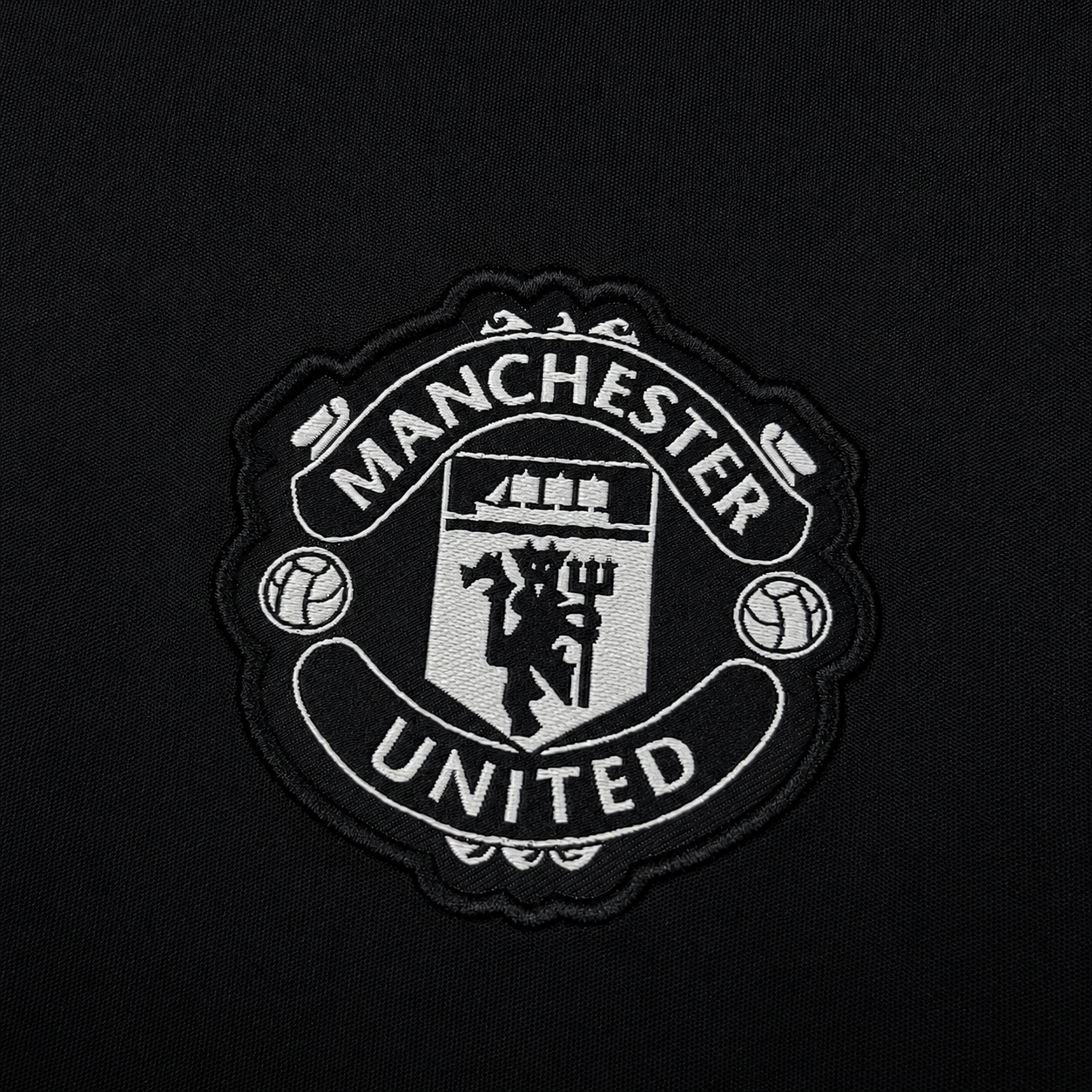 Manchester United 26/27 Gk kit