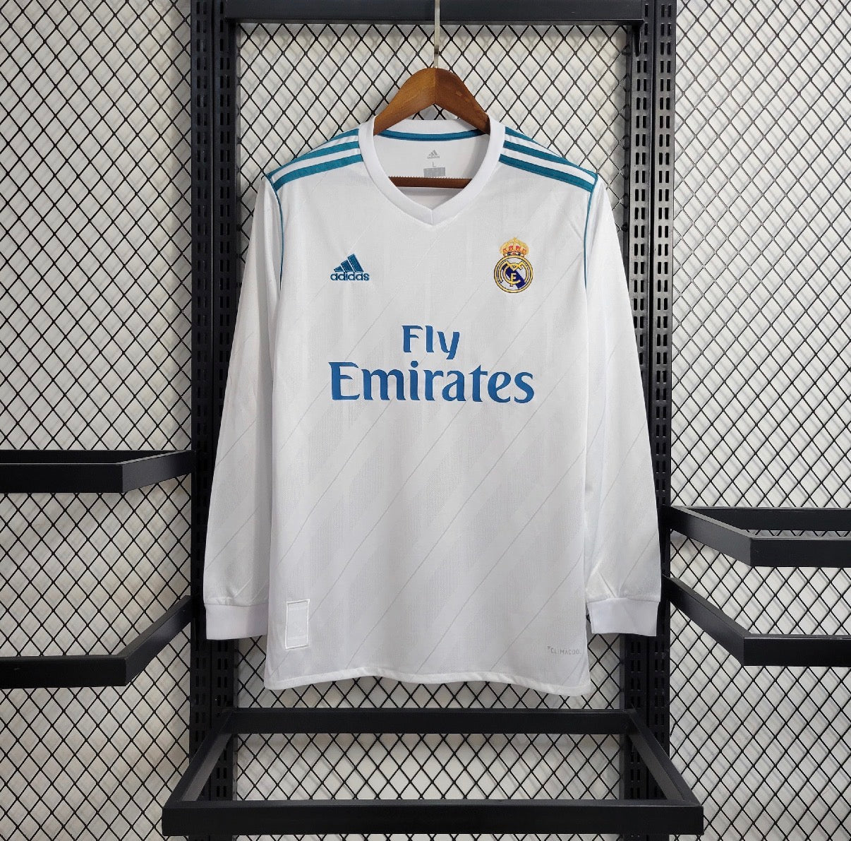 Real Madrid 17/18 long sleeve kit