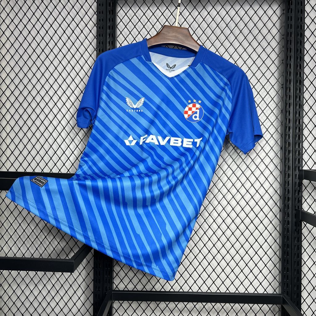 Dinamo Zagreb 24/25 Home kit