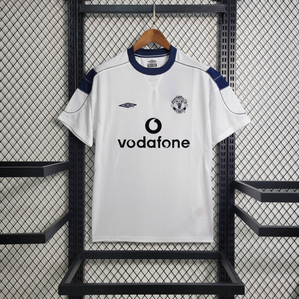 Manchester United 00/01 Away kit