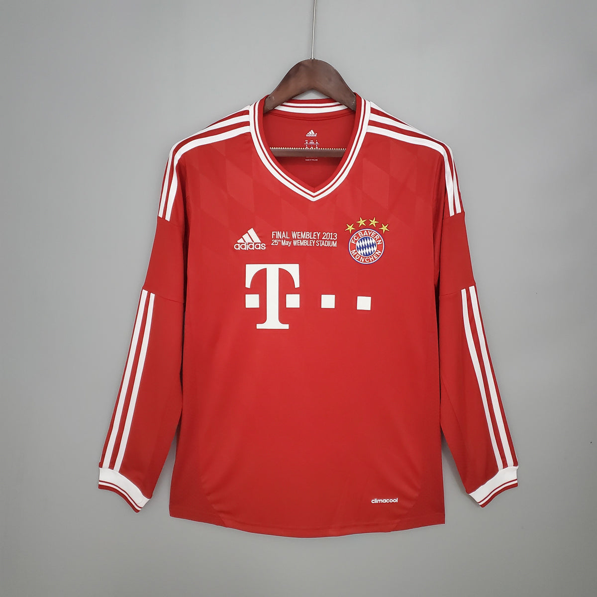 Bayern München 2013 CL Final kit