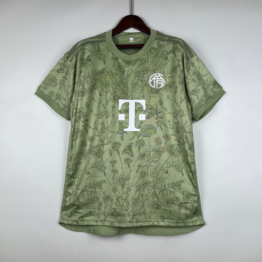 Bayern München 23/24 Oktoberfest kit