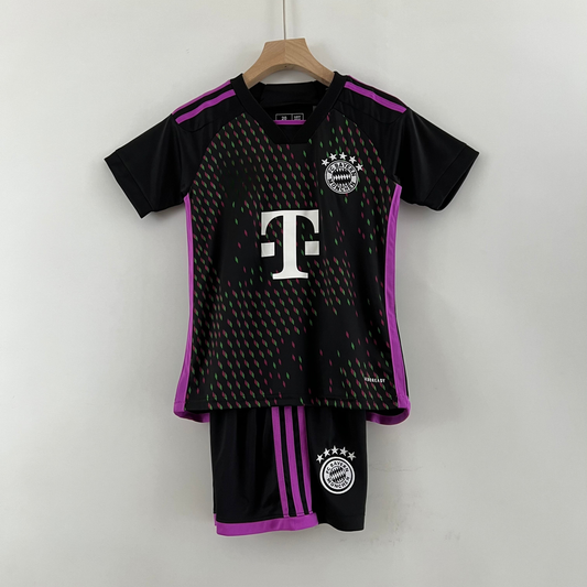 Bayern München 23/24 Away