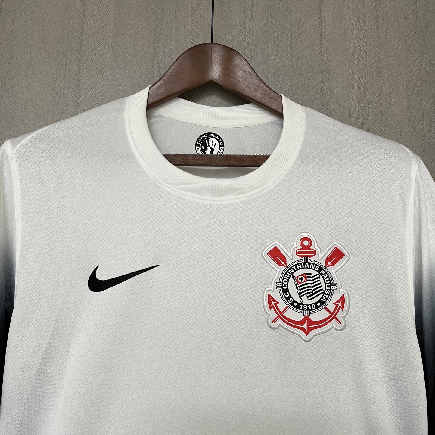 Corinthians 24/25 Home kit