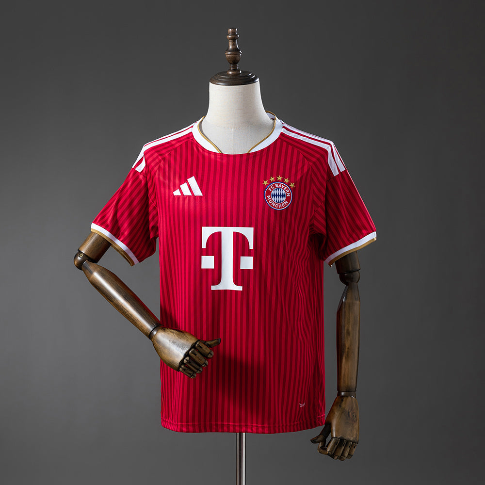 Bayern München 26/27 Home kit