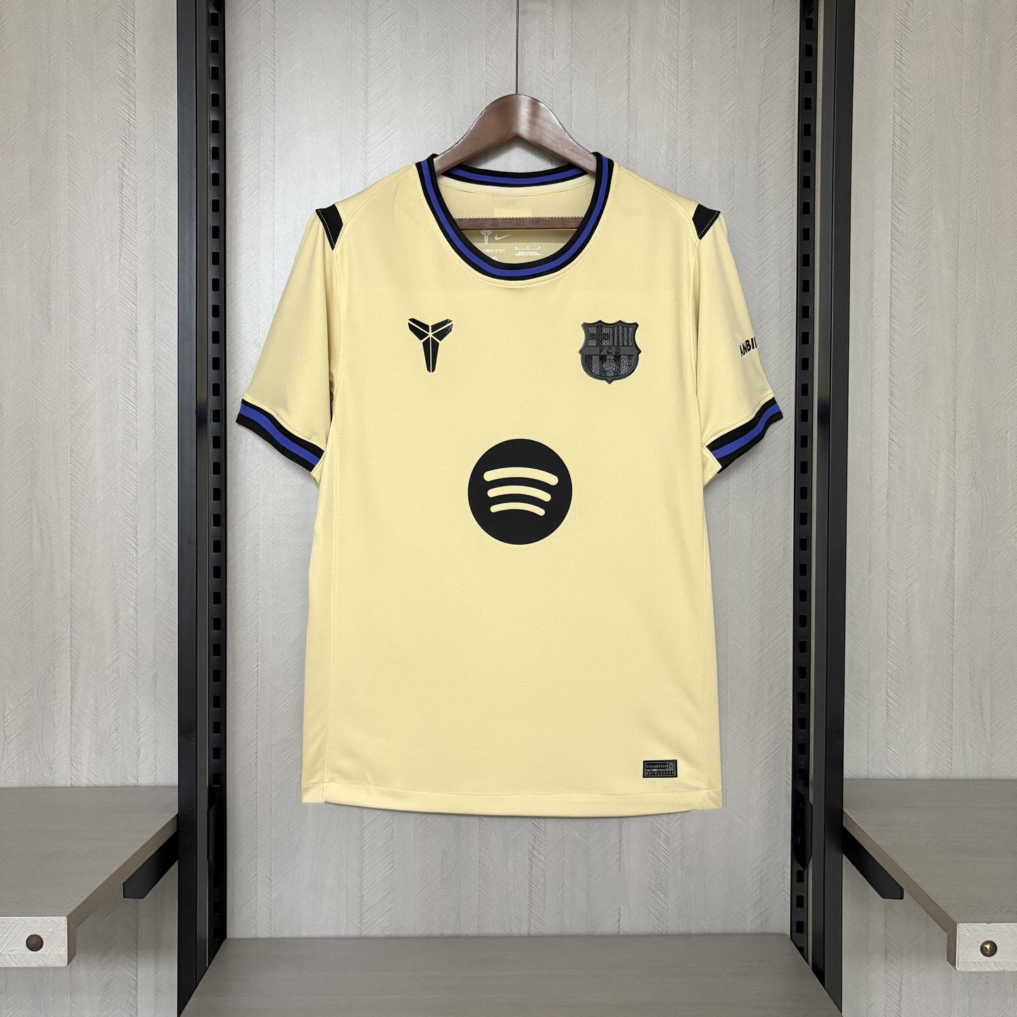 Barcelona 25/26 Away kit