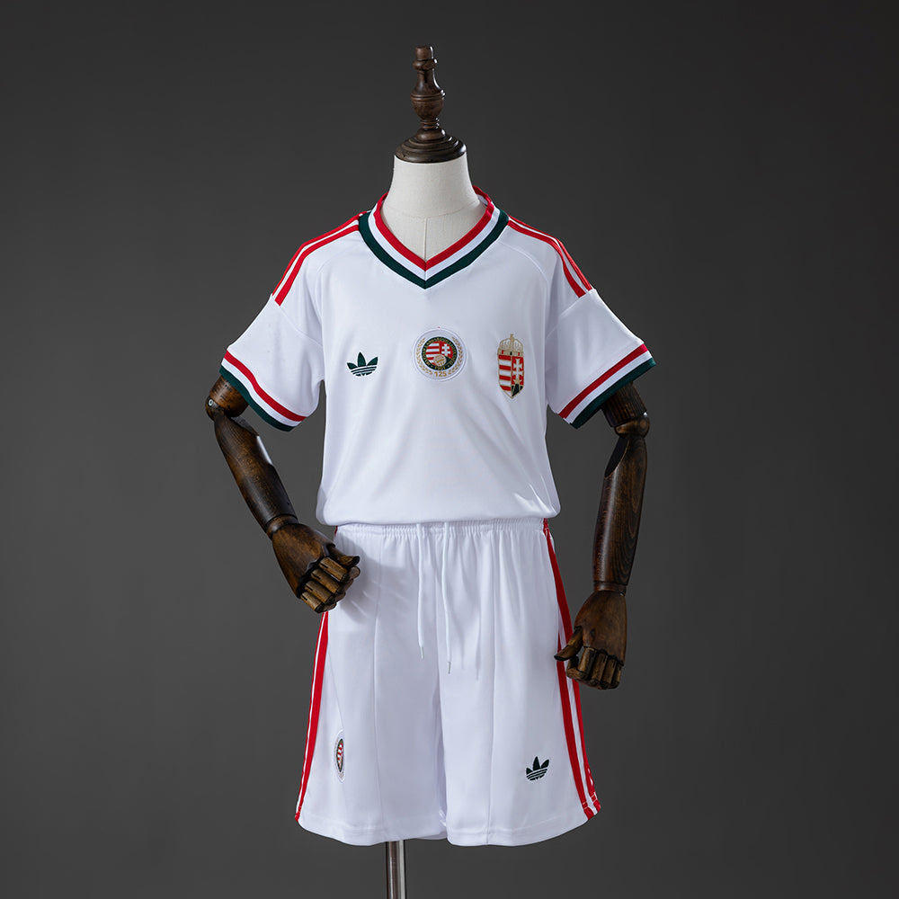 Hungary 26/27 Away kit [KID]
