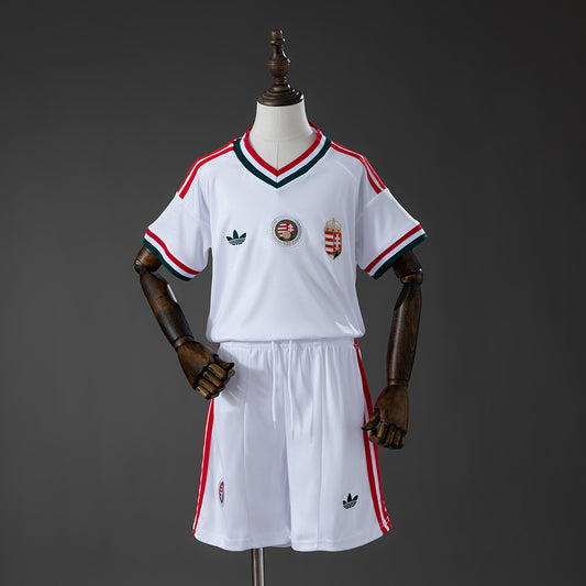 Hungary 26/27 Away kit [KID]