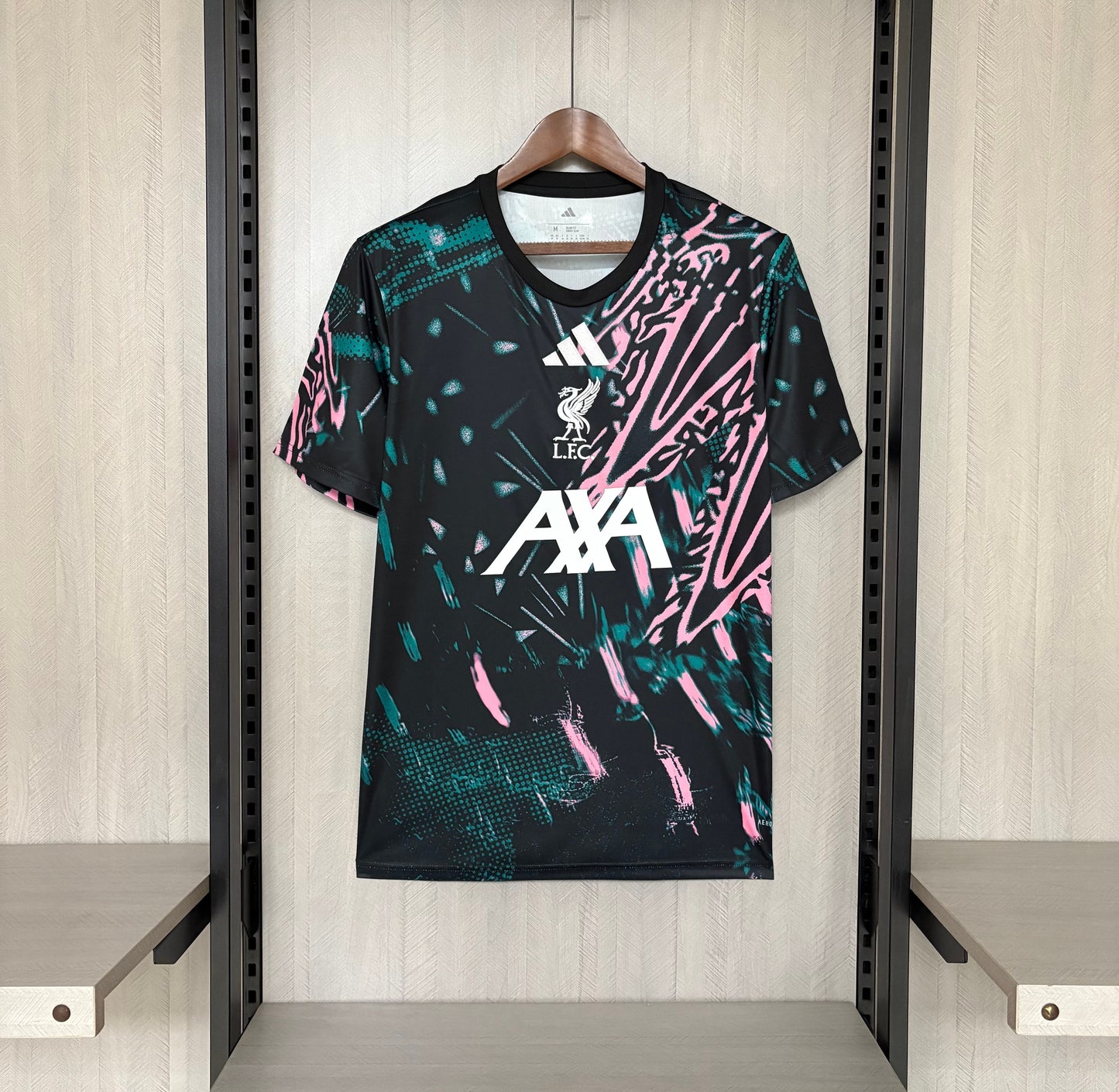 Liverpool 26/27 Special kit